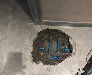 南阳市阳台漏水维修公司分享下暖气管道漏水的原因有哪些